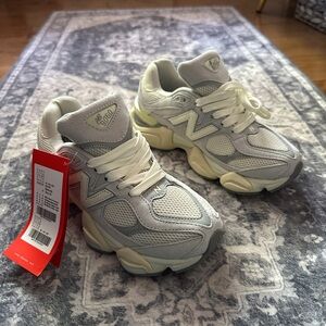 New Balance Gray and White Chunky Sneakers